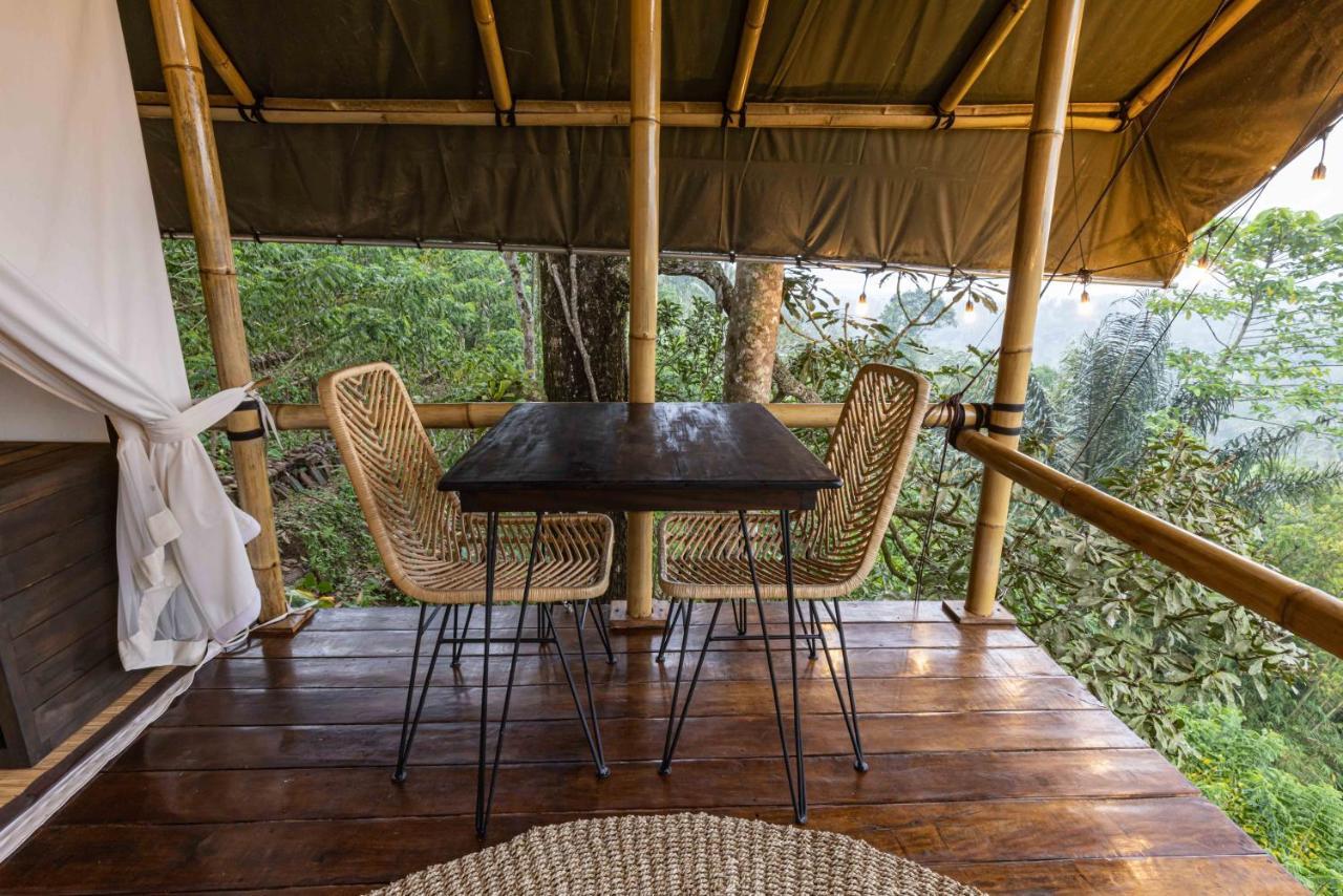 Plantation Hideaway Luxury tent Sanda